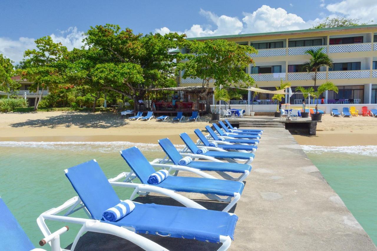 אוצ'ו ריוס Kaz Kreol Beach Hotel מראה חיצוני תמונה