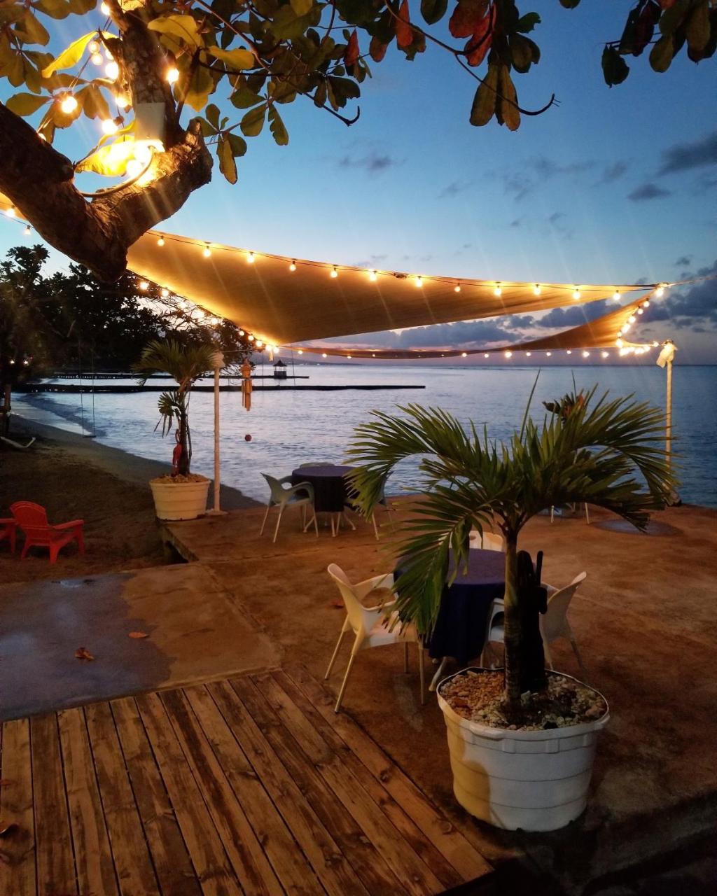 אוצ'ו ריוס Kaz Kreol Beach Hotel מראה חיצוני תמונה