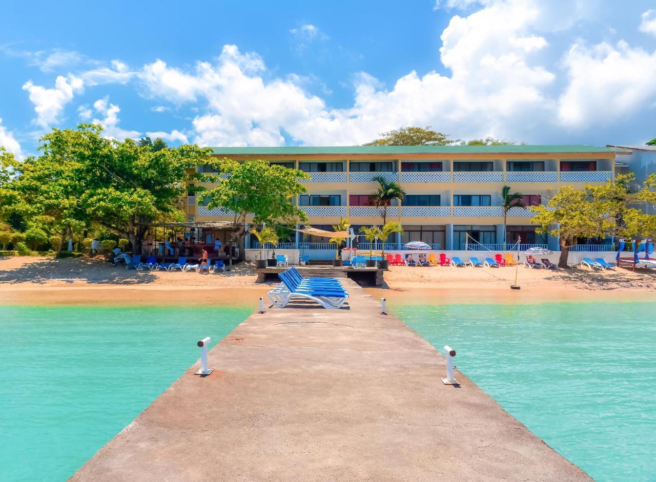 אוצ'ו ריוס Kaz Kreol Beach Hotel מראה חיצוני תמונה