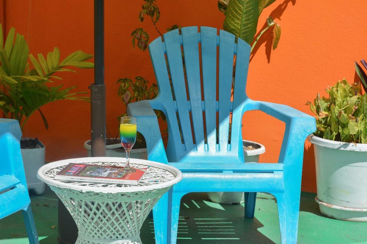 אוצ'ו ריוס Kaz Kreol Beach Hotel מראה חיצוני תמונה