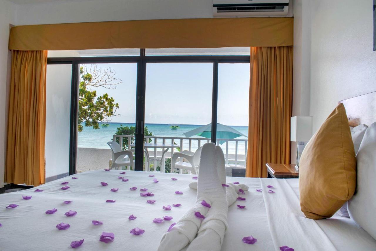 אוצ'ו ריוס Kaz Kreol Beach Hotel מראה חיצוני תמונה